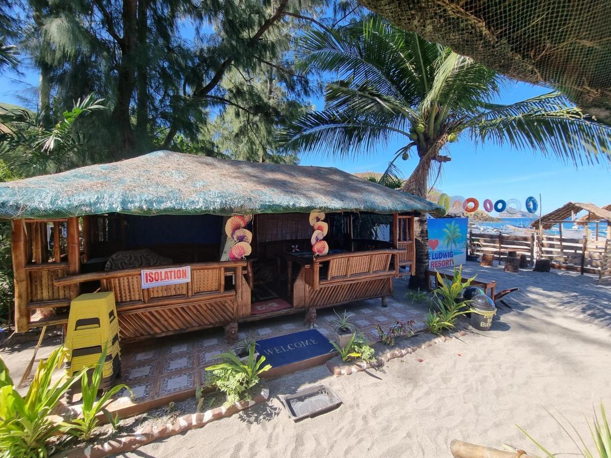 Prince Ludwig Beach Resort San Antonio  Exterior photo
